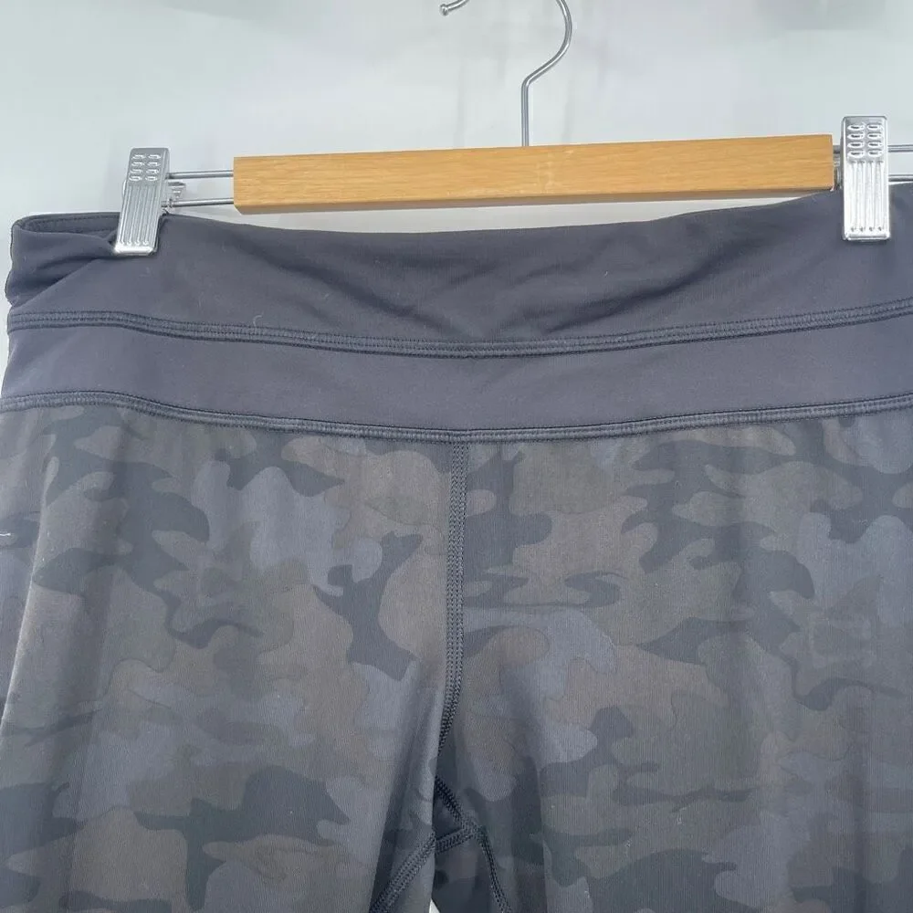 Lululemon High Rise Elastic Waist Camo Athletic Work Out Green Leggings Size 8